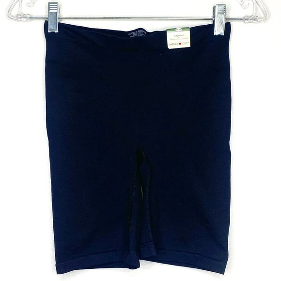 NWT Avenue Body Seamless Medium Control Shapewear Shorts Black 14/16 Plus 5078 - Picture 1 of 5